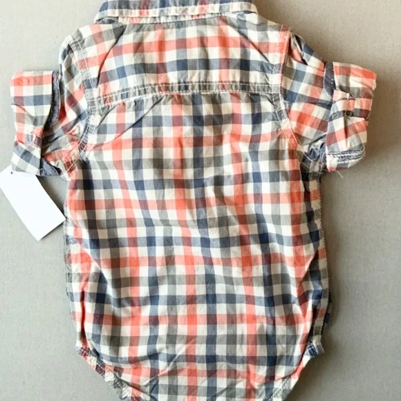 LOT OF 2 OSHKOSH B’GOSH BABY BOYS 9 Mos. ONE PIECE BODYSUITS PLAID & STRIPED NWT - Picture 4 of 7
